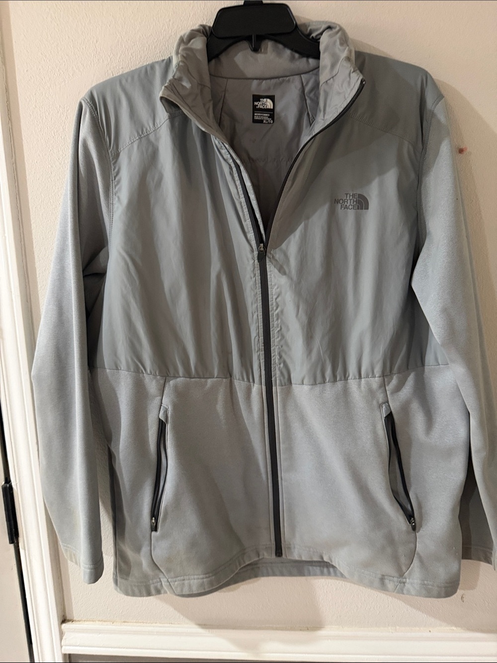 The North Face Light Gray Men's Lightweight Zip Jacket